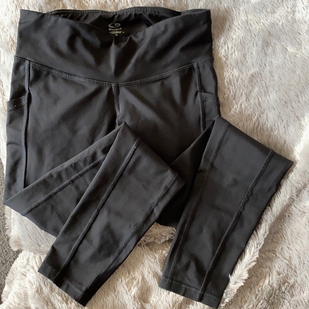 Champion Leggings with Pockets (Size M)